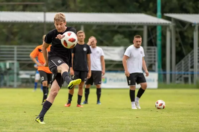 SK Hostivař C vs. TJ Sokol Cholupice B 0:6 (0:4)